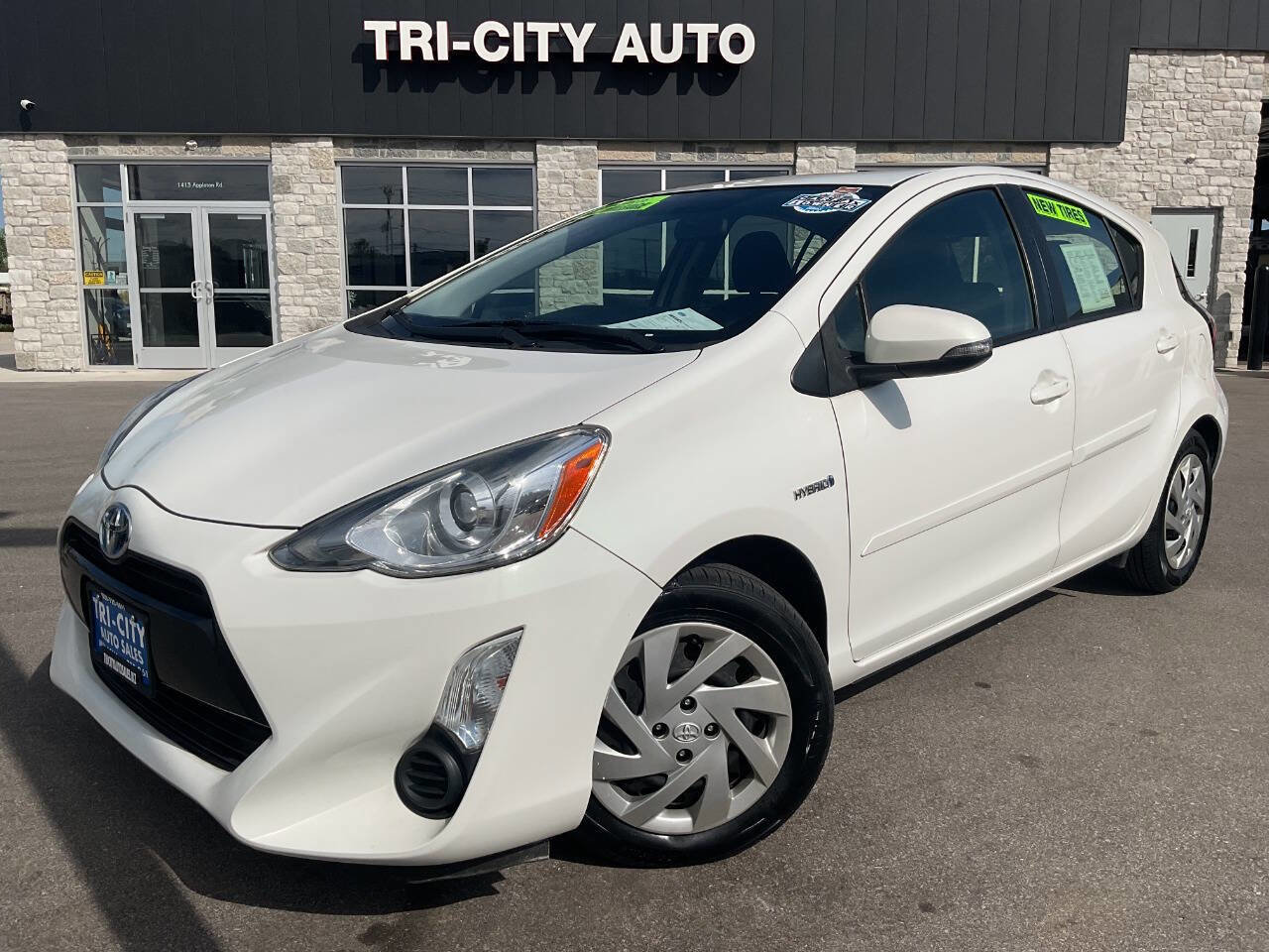 Used 2015 Toyota Prius C Two
