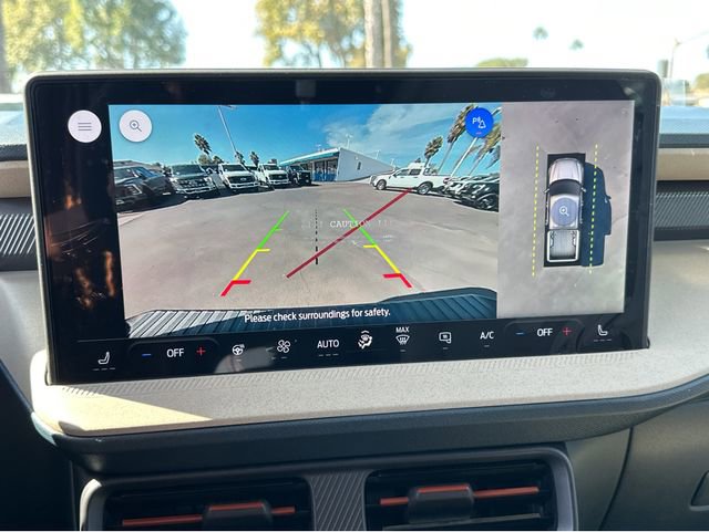 New 2025 Ford Maverick Lariat w/ 4K Tow Package image 10