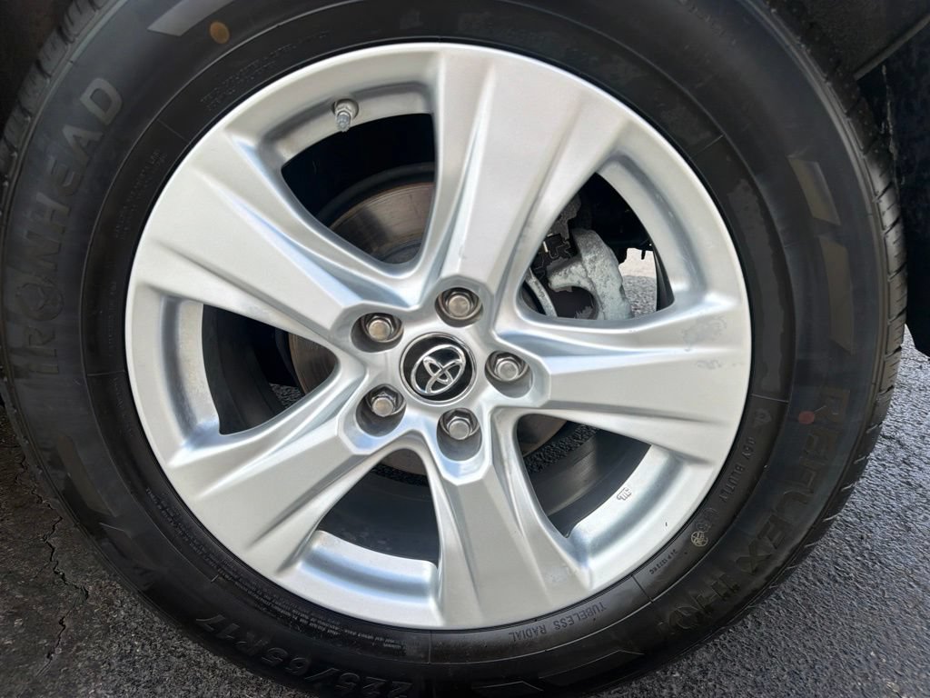 Used 2019 Toyota RAV4 XLE w/ Convenience Package AWD/4WD image 53