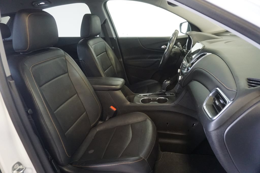 Used 2018 Chevrolet Equinox Premier AWD/4WD image 24