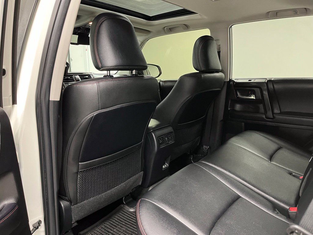 Used 2022 Toyota 4Runner TRD Off-Road Premium AWD/4WD image 45