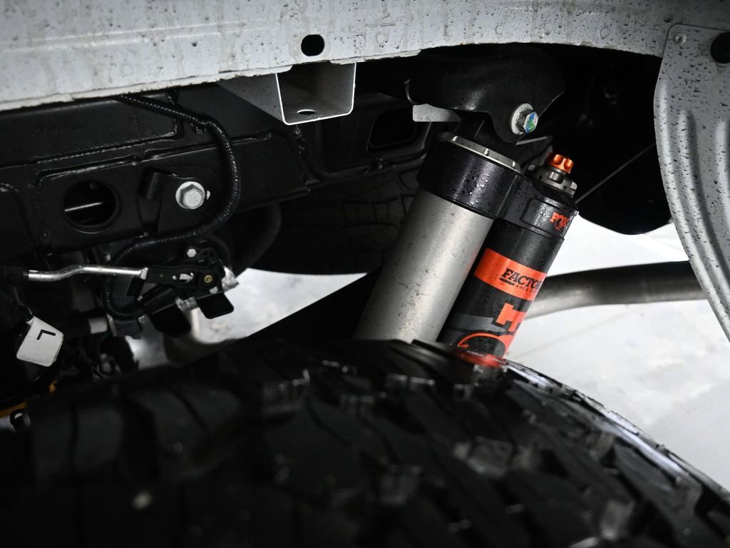 New 2025 Ford F150 Lariat w/ Equipment Group 502A High image 23