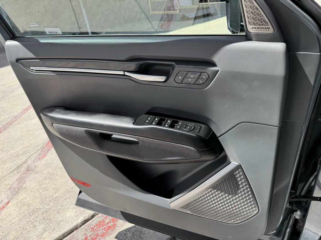 Used 2024 Kia EV9 Land AWD/4WD image 13