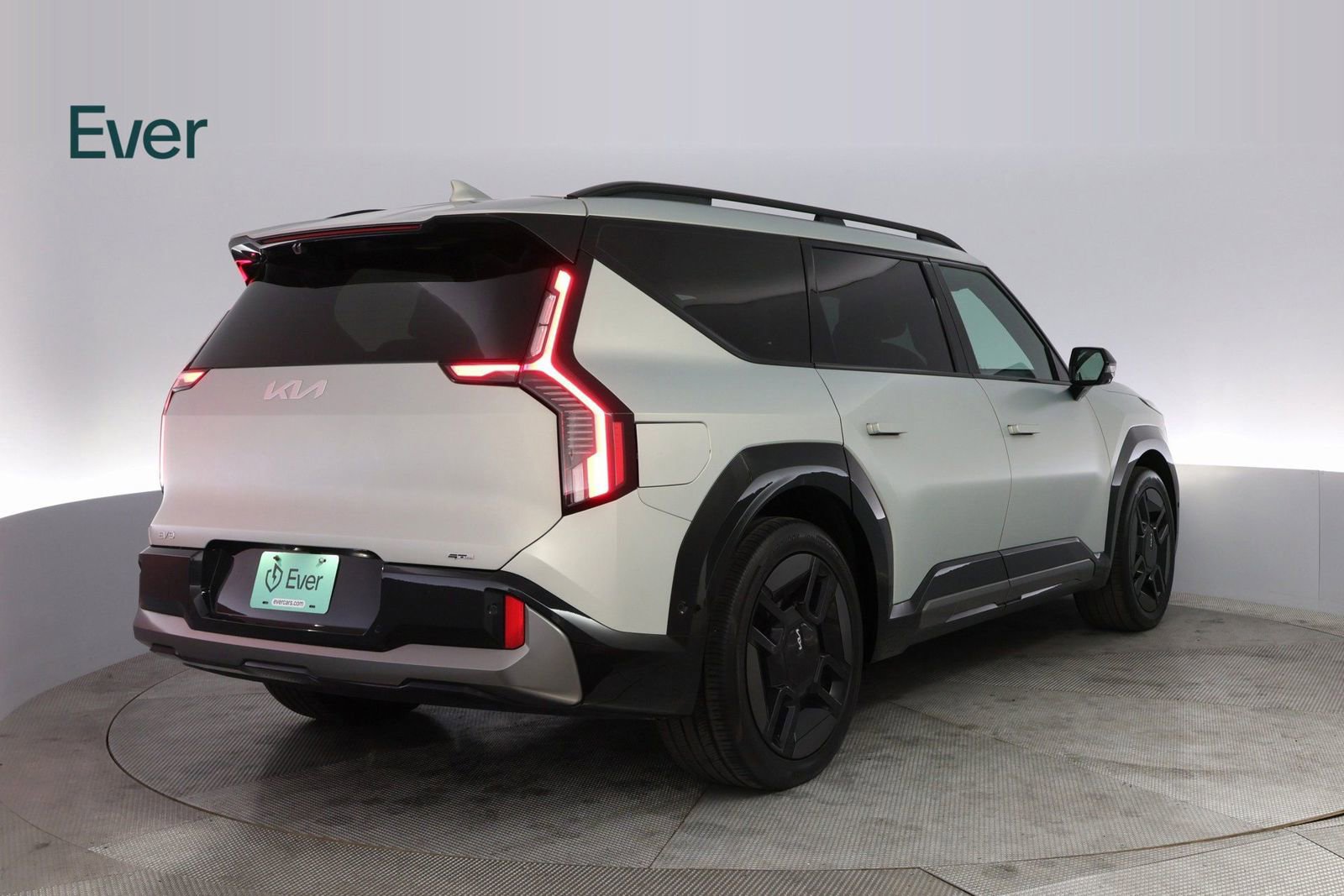 Used 2024 Kia EV9 GT-Line image 12