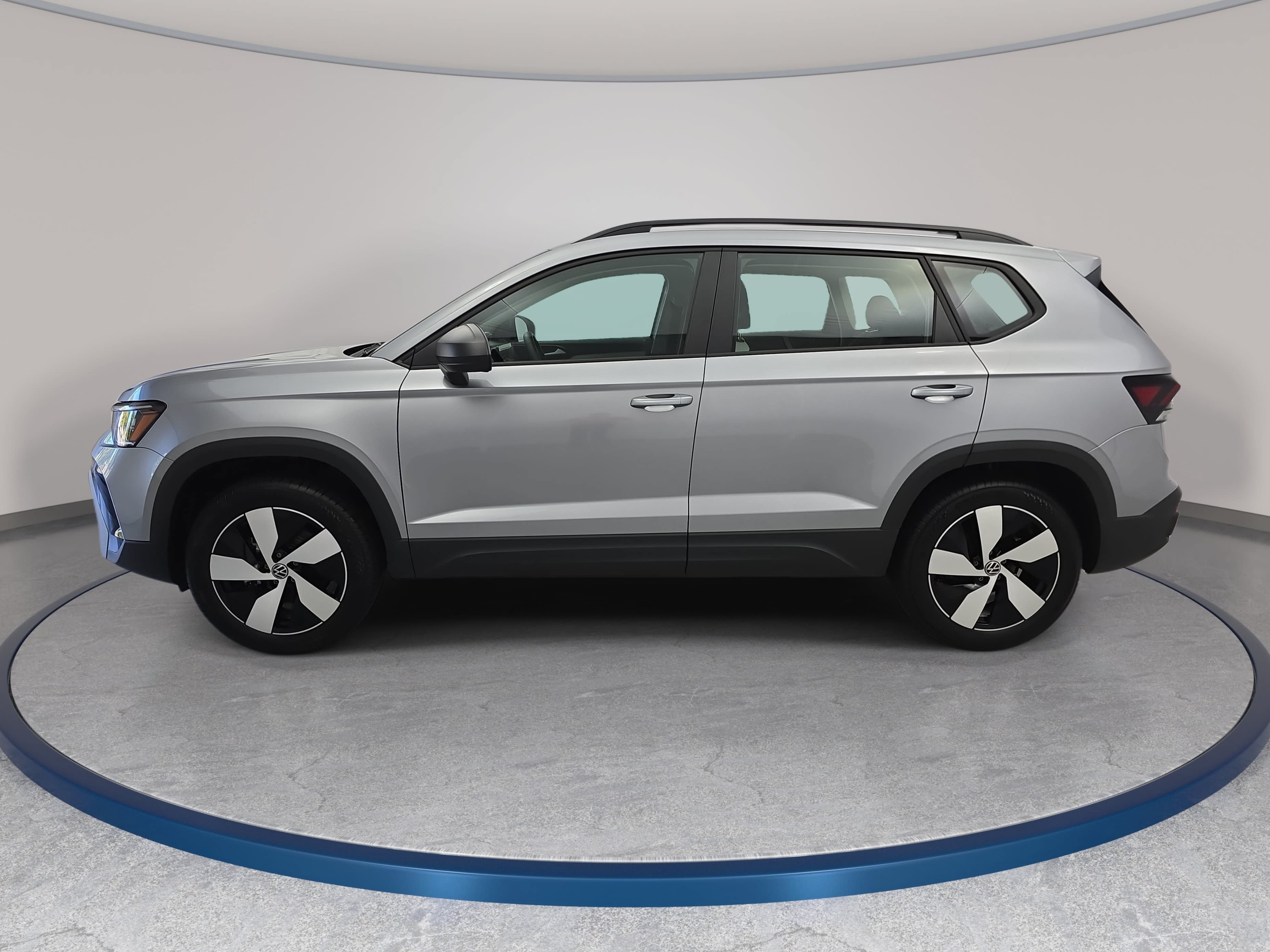 Used 2025 Volkswagen Taos S AWD/4WD image 8