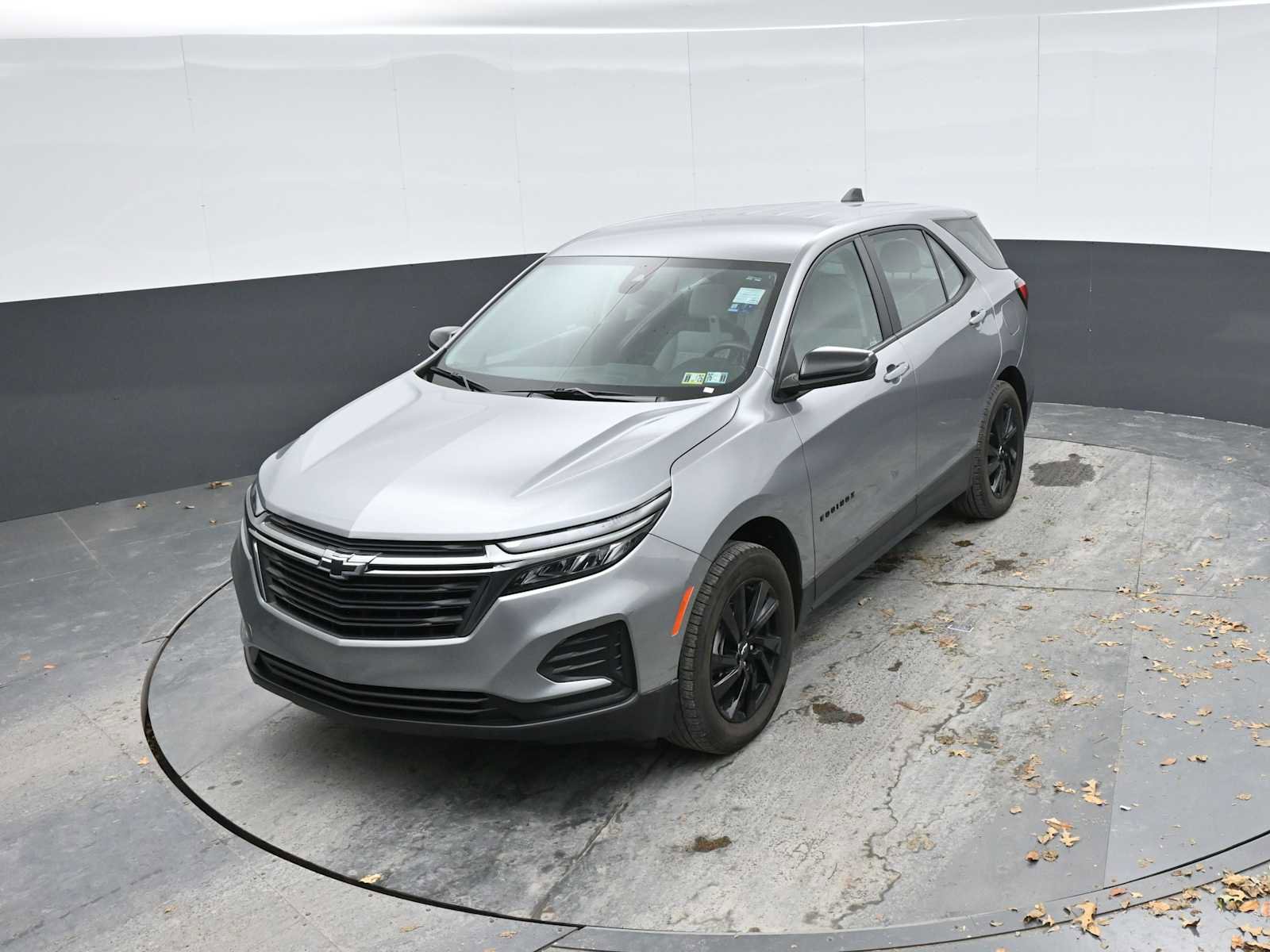 Used 2024 Chevrolet Equinox LS w/ Sport Edition image 27