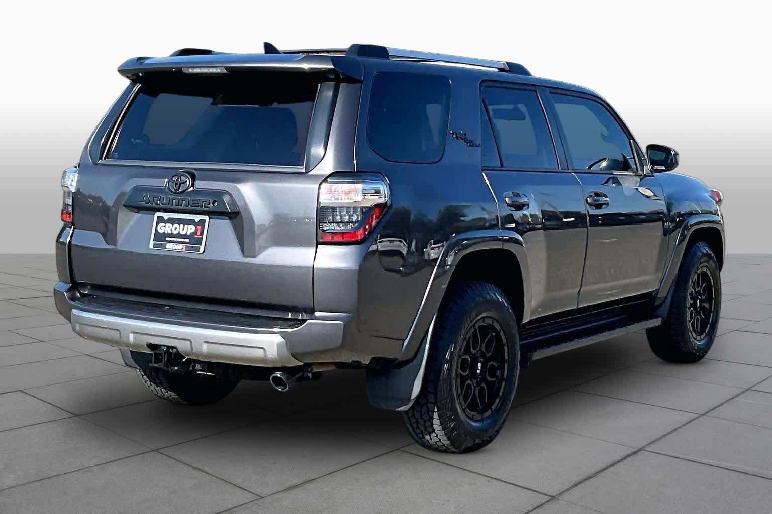 Certified 2018 Toyota 4Runner TRD Off-Road w/ Convenience Package AWD/4WD image 12