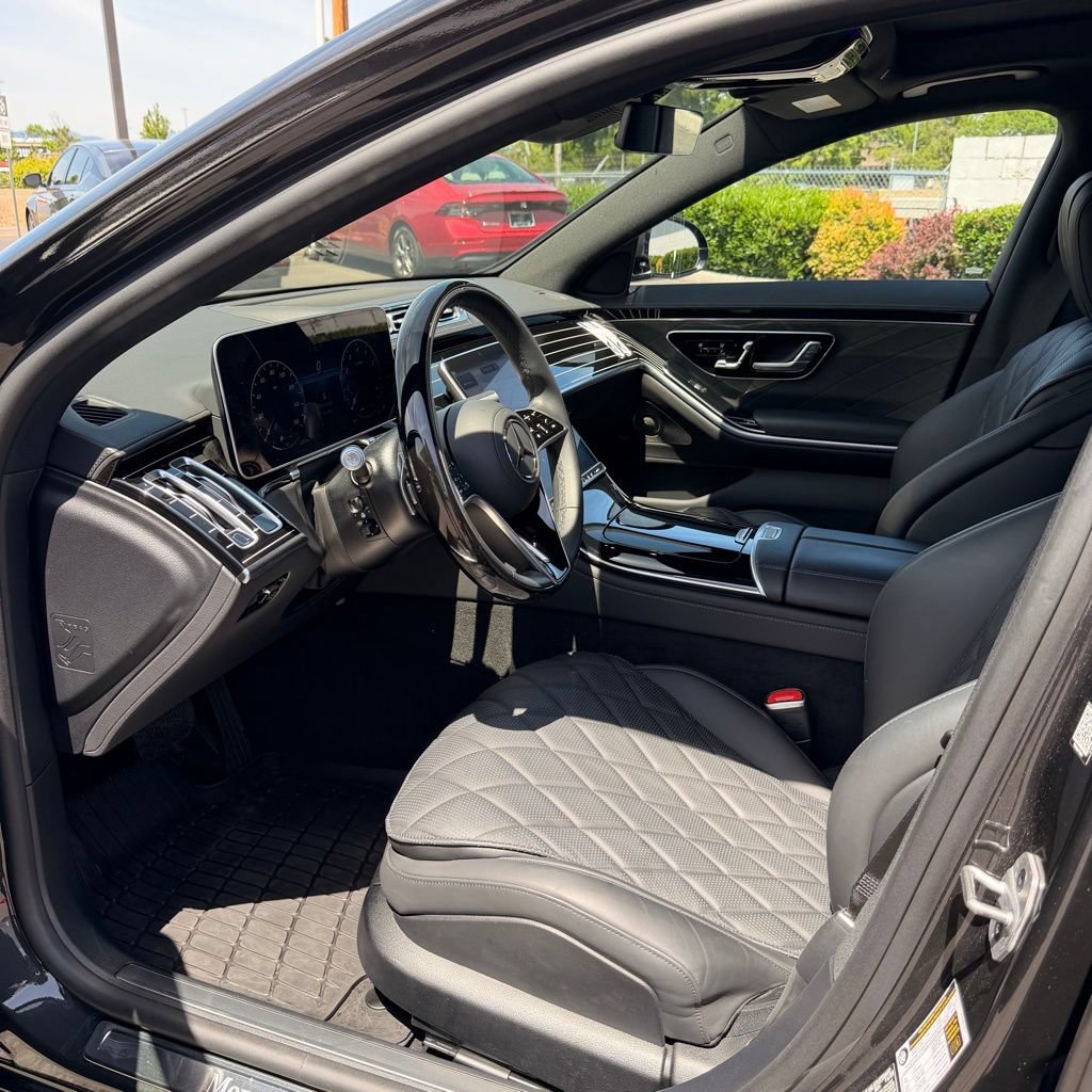 Used 2024 Mercedes-Benz S 580 4MATIC Sedan image 18