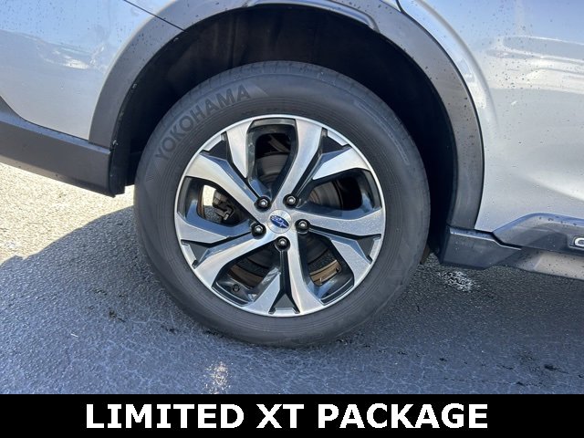 Used 2022 Subaru Outback Limited XT image 7