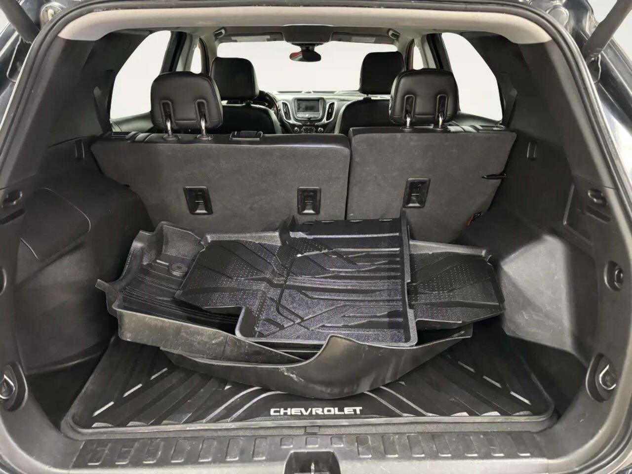 Used 2020 Chevrolet Equinox LT w/ Midnight Edition AWD/4WD image 6