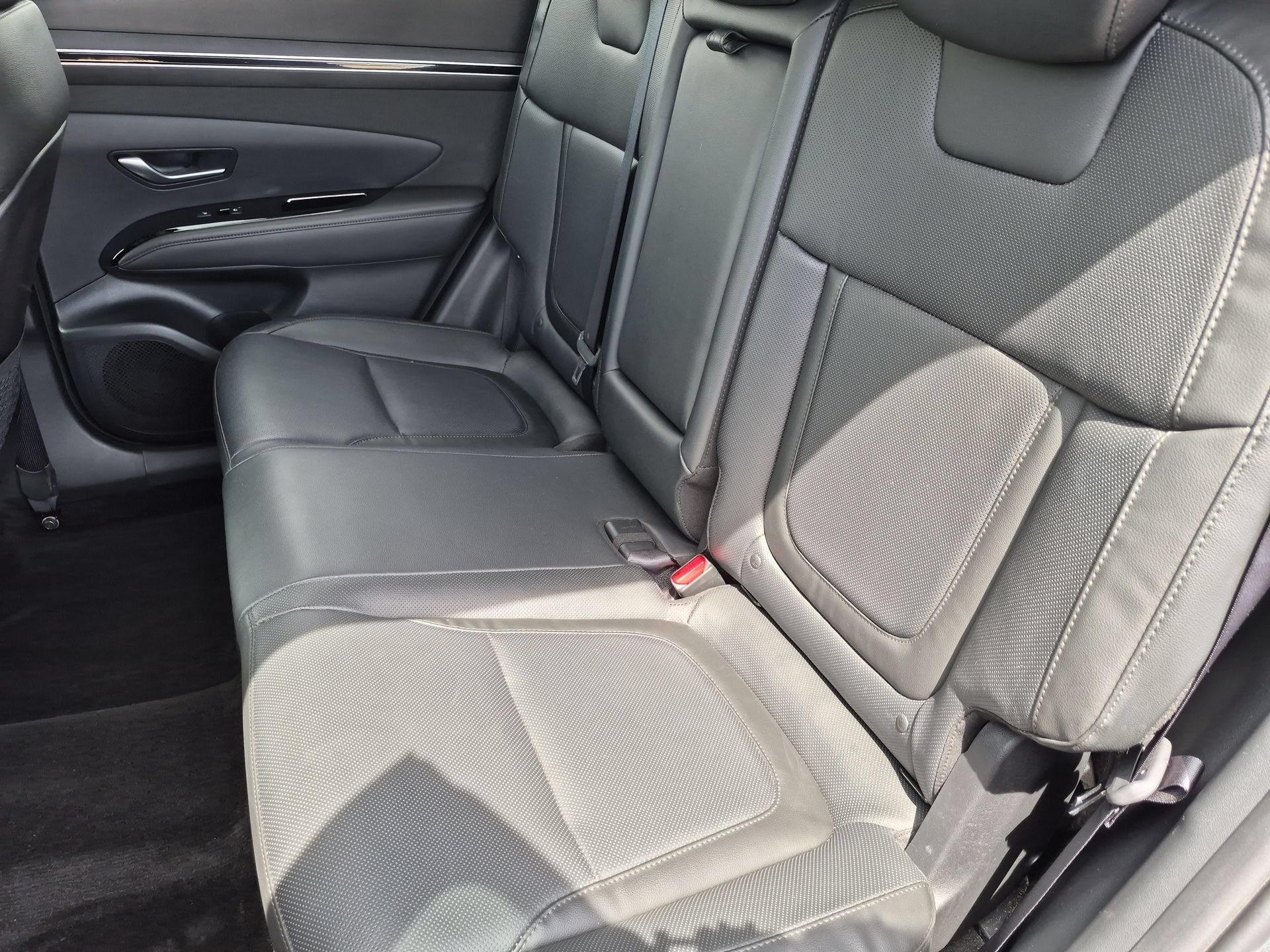 Certified 2023 Hyundai Tucson Limited AWD/4WD image 19