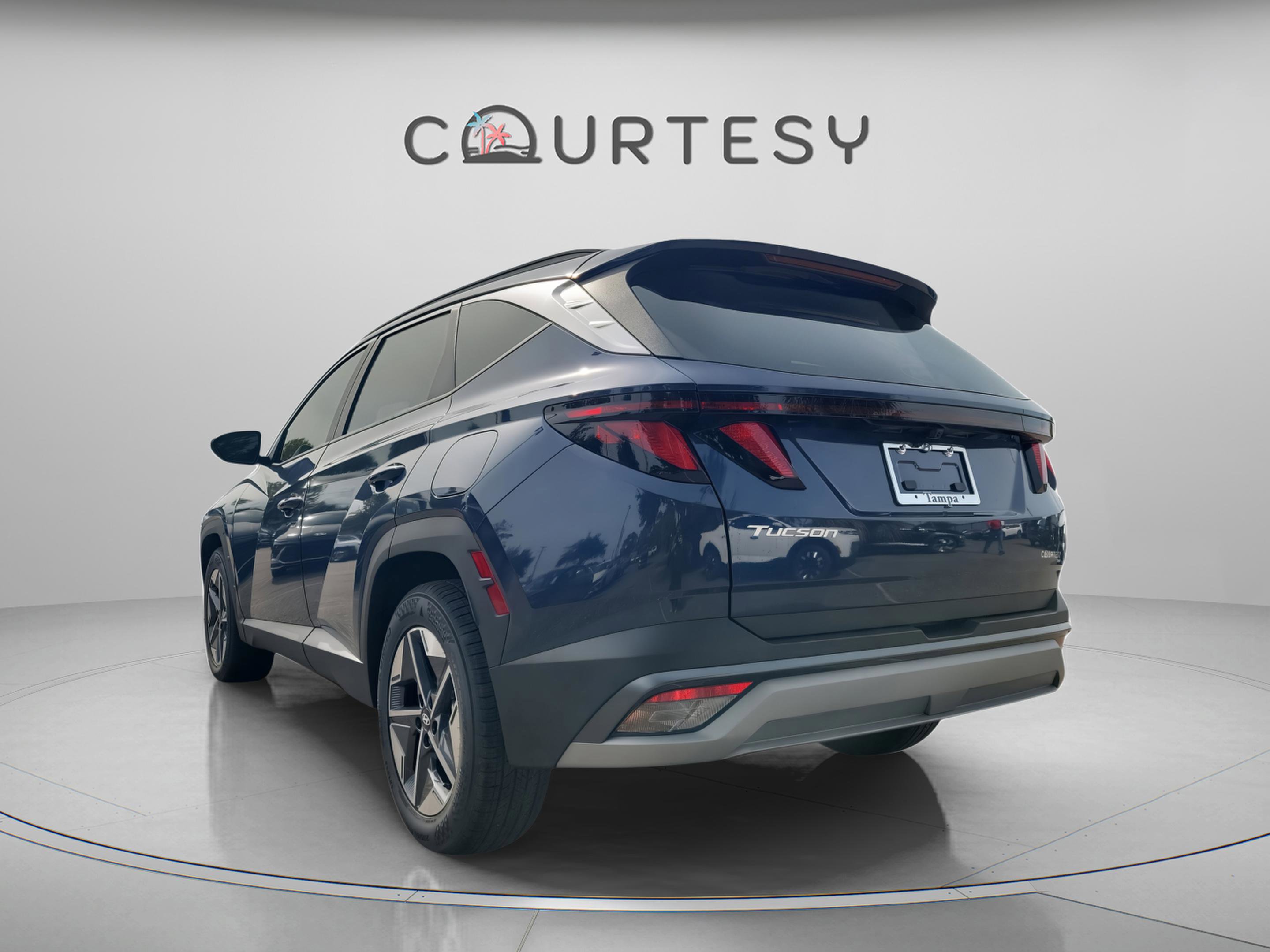 New 2026 Hyundai Tucson SEL FWD image 3