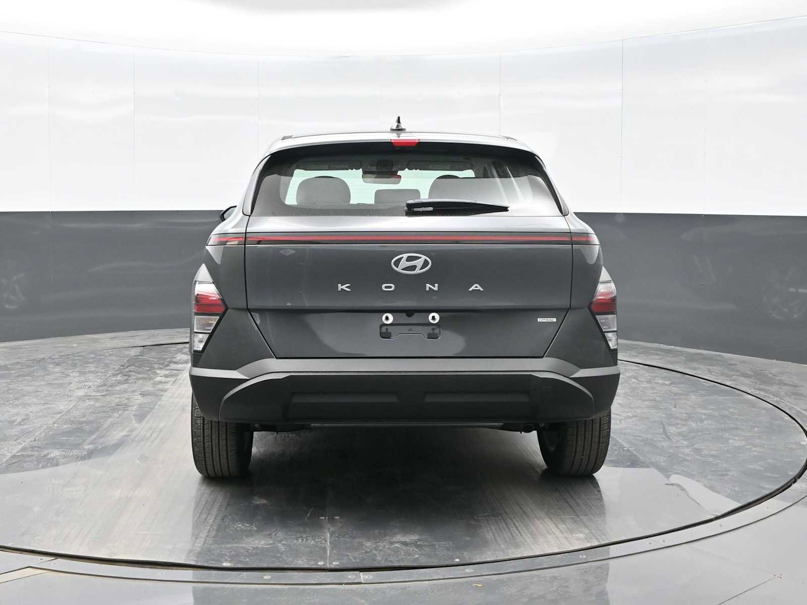 New 2026 Hyundai Kona SE image 6