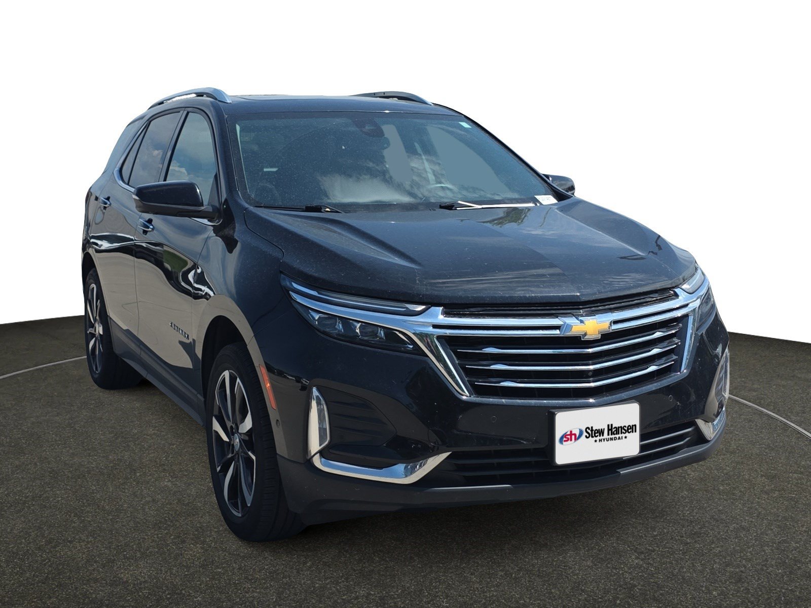 Used 2023 Chevrolet Equinox Premier AWD/4WD image 9