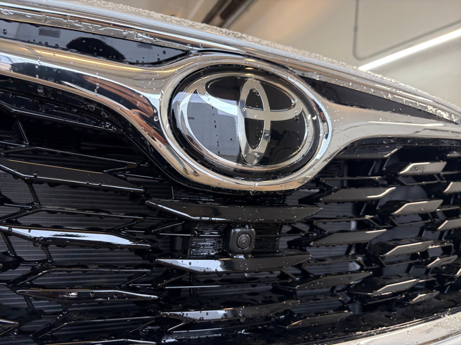 New 2026 Toyota Highlander Limited AWD/4WD image 23