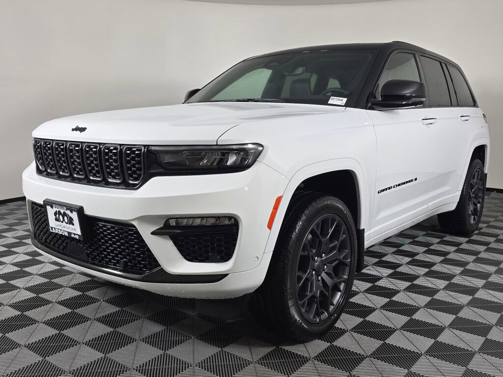 New 2025 Jeep Grand Cherokee Summit w/ Obsidian Package image 8