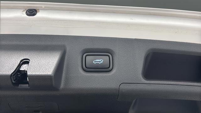 Used 2022 Hyundai Santa Fe XRT w/ Cargo Package image 28