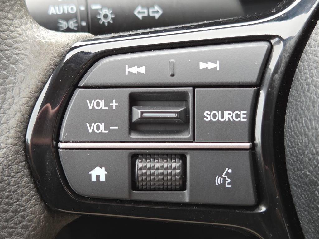 Used 2023 Honda Civic LX image 11