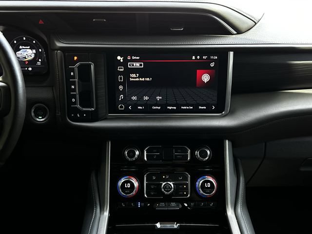 Used 2022 GMC Yukon XL Denali w/ Denali Premium Package AWD/4WD image 19