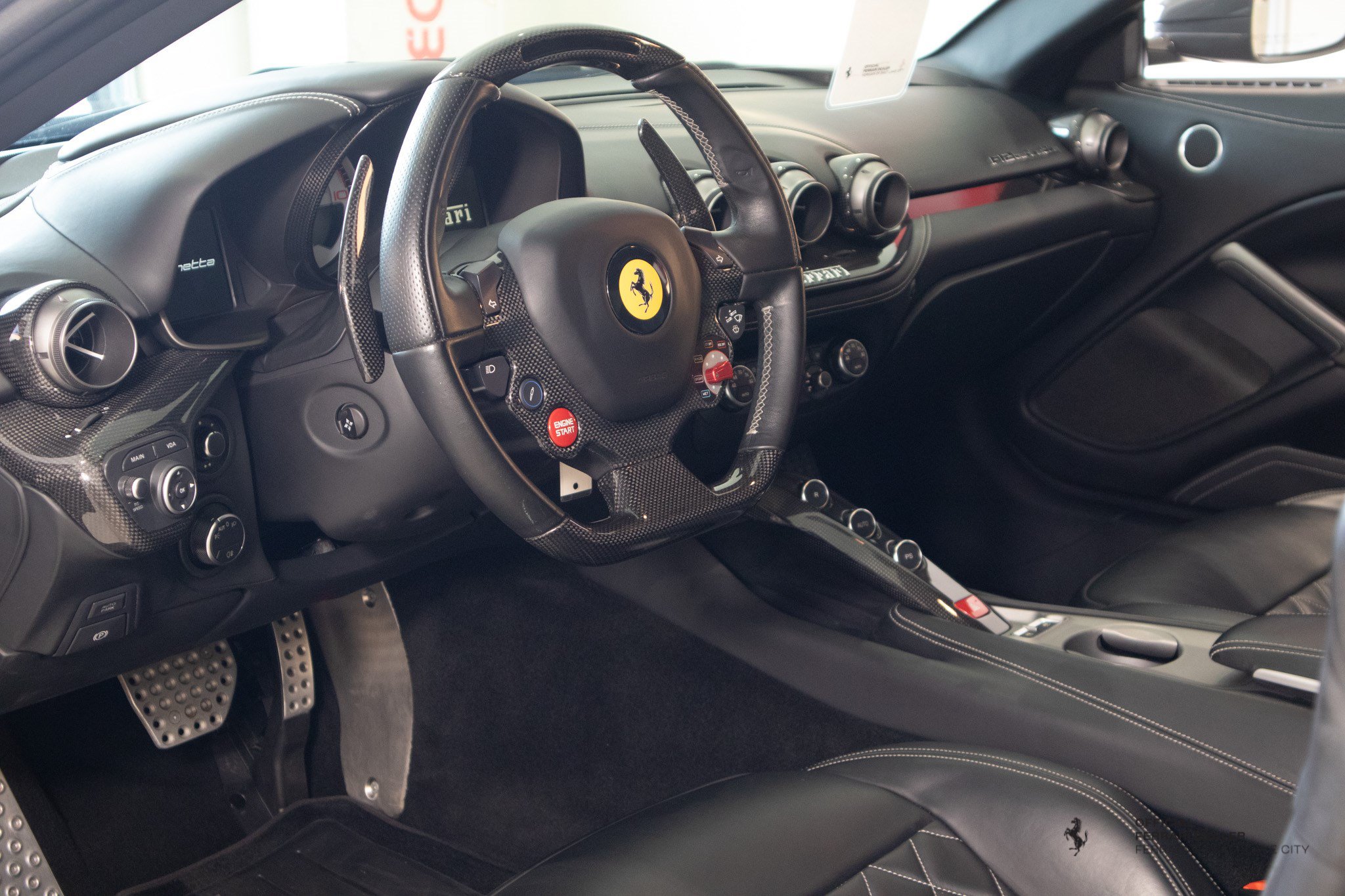 Used 2014 Ferrari F12 Berlinetta RWD image 12