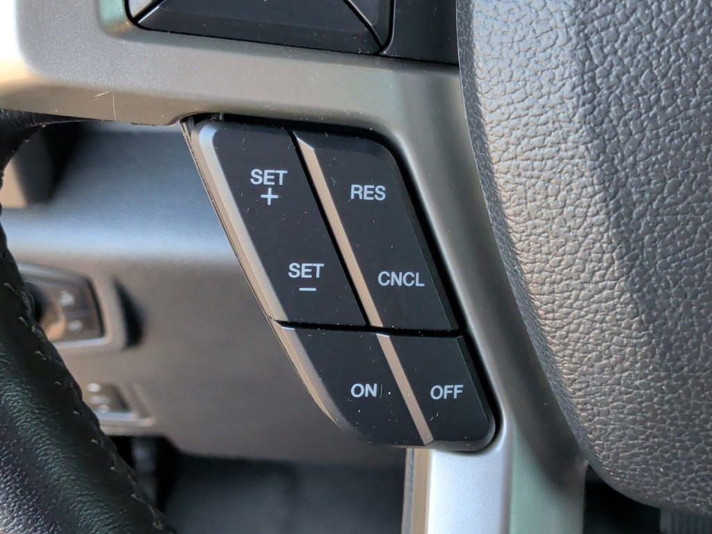 Used 2022 Ford F250 Lariat w/ Tremor Off-Road Package image 22