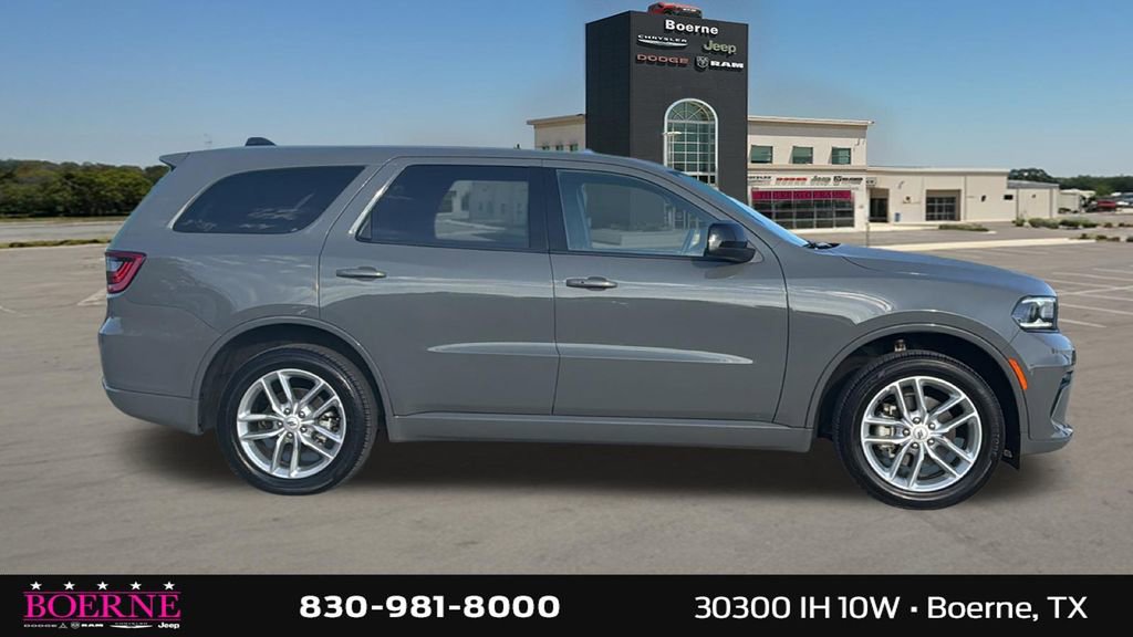 Used 2025 Dodge Durango GT AWD/4WD image 3