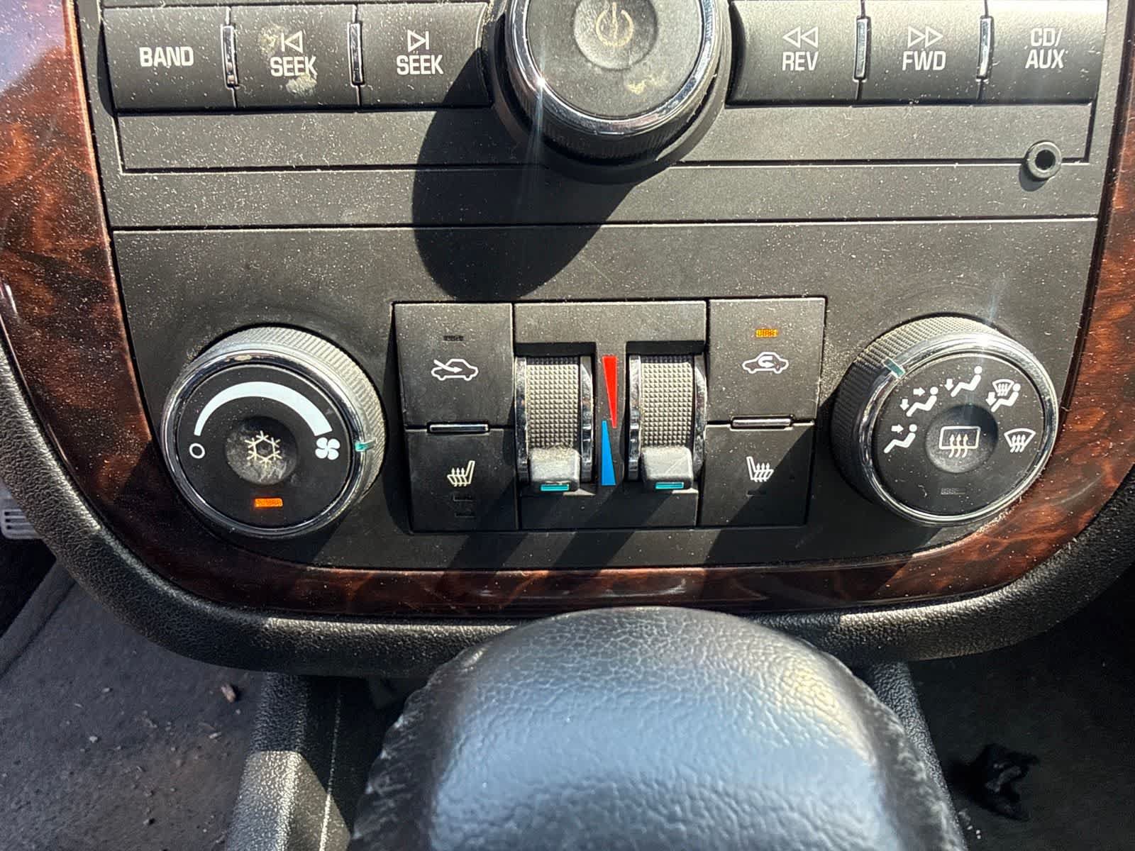 Used 2014 Chevrolet Impala LTZ FWD image 19