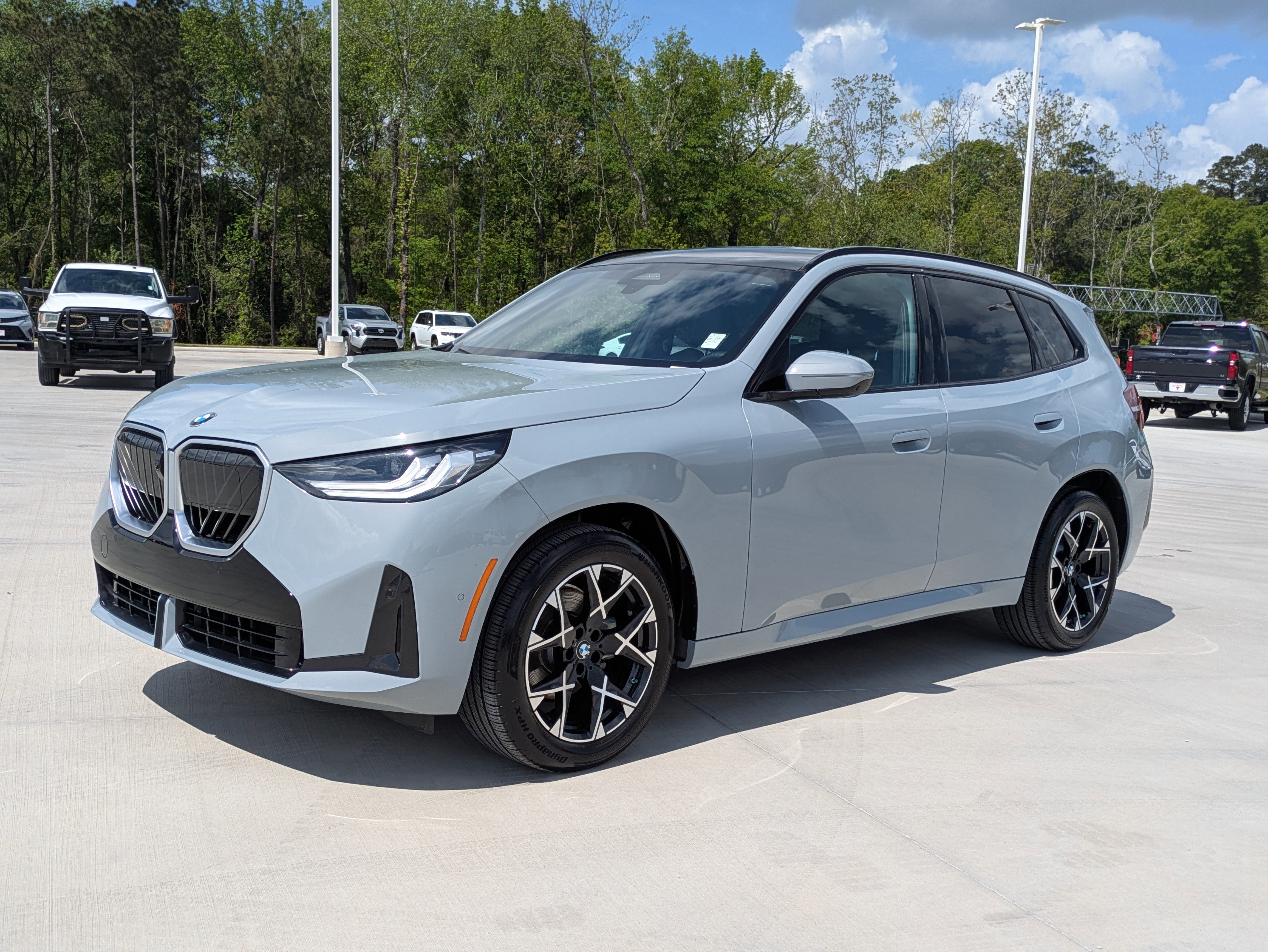 Used 2025 BMW X3 xDrive30i image 3