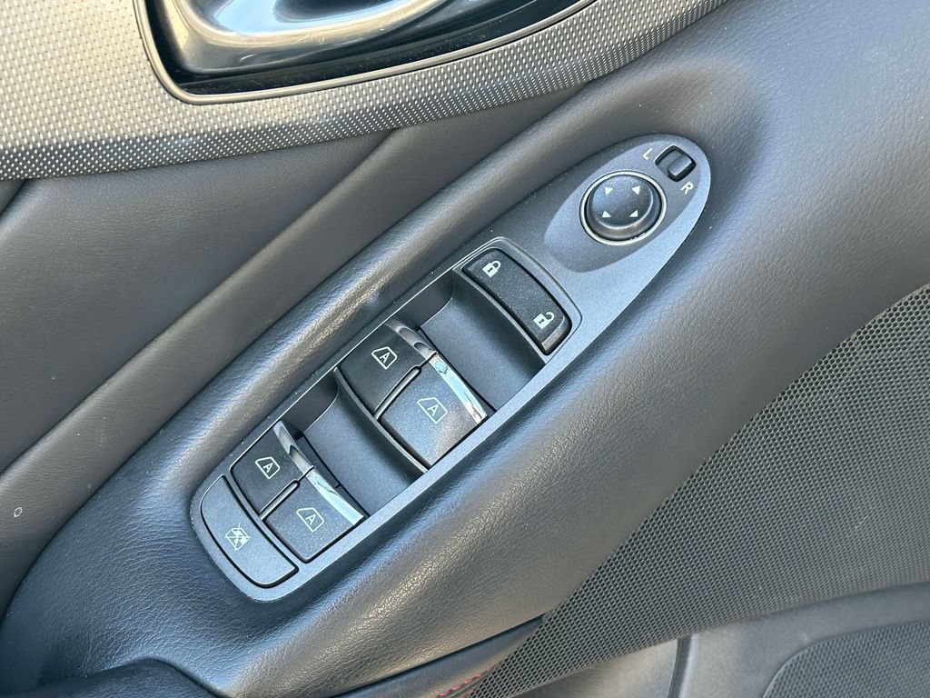 Used 2019 INFINITI Q50 Red Sport 400 AWD/4WD image 16