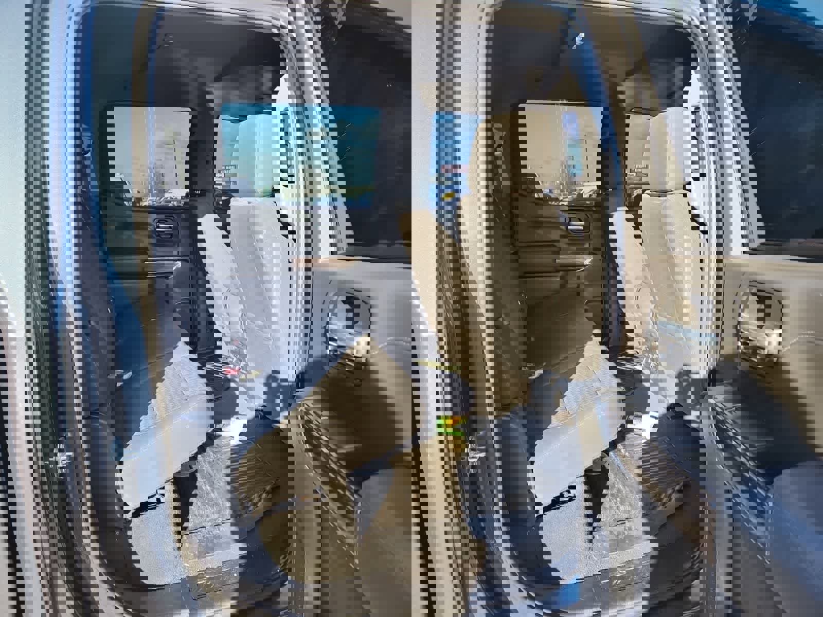 Used 2021 Chevrolet Silverado 1500 RST w/ Z71 Off-Road Package image 23