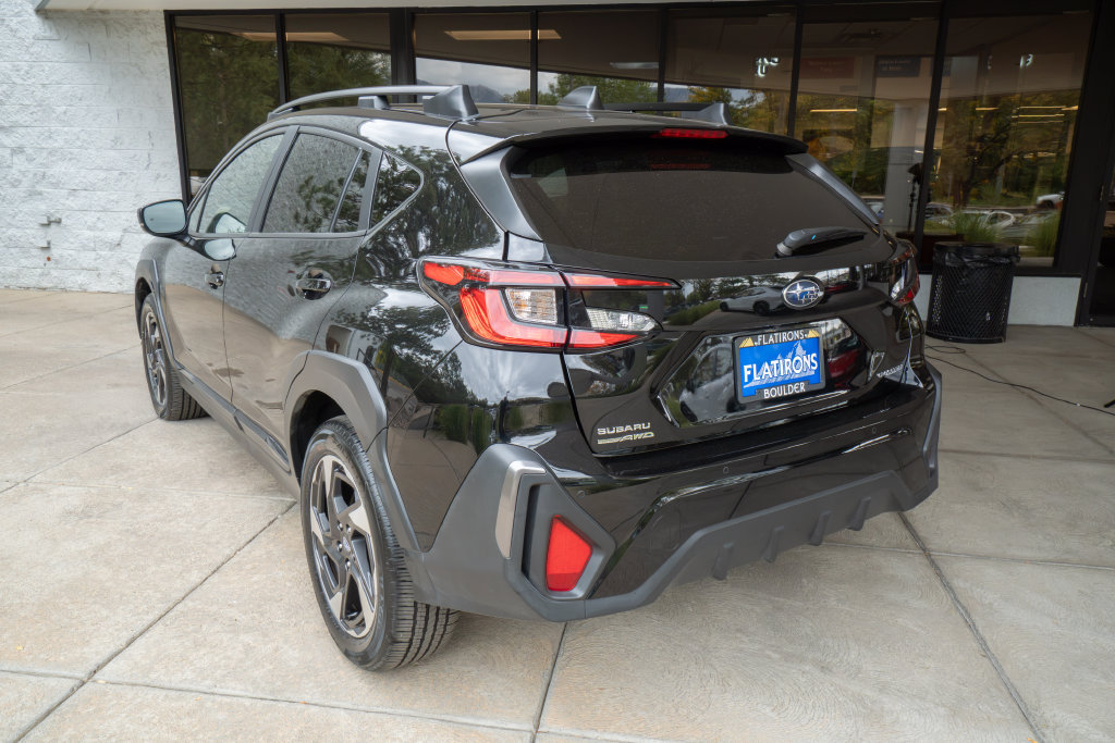Used 2025 Subaru Crosstrek 2.5i Limited w/ Crosstrek Mirror Package AWD/4WD image 5
