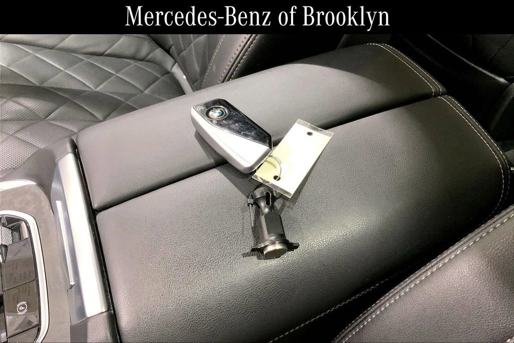 Used 2024 BMW X7 xDrive40i w/ M Sport Package image 13