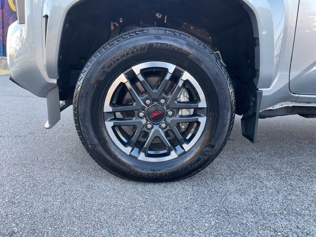Certified 2024 Toyota Tacoma TRD Sport w/ TRD Sport Premium Package AWD/4WD image 25