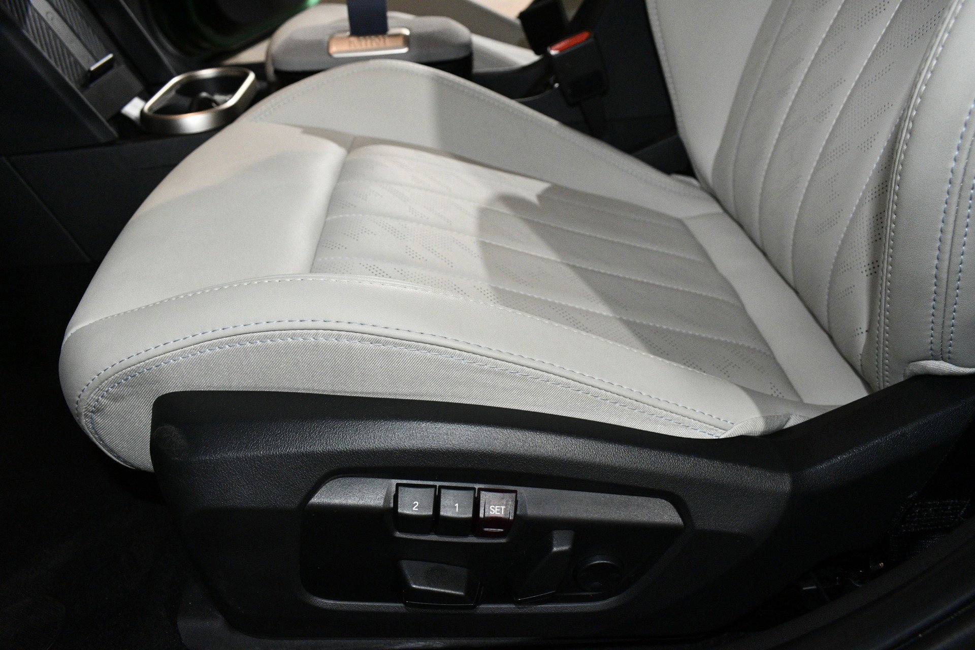 Used 2025 MINI Cooper S image 13