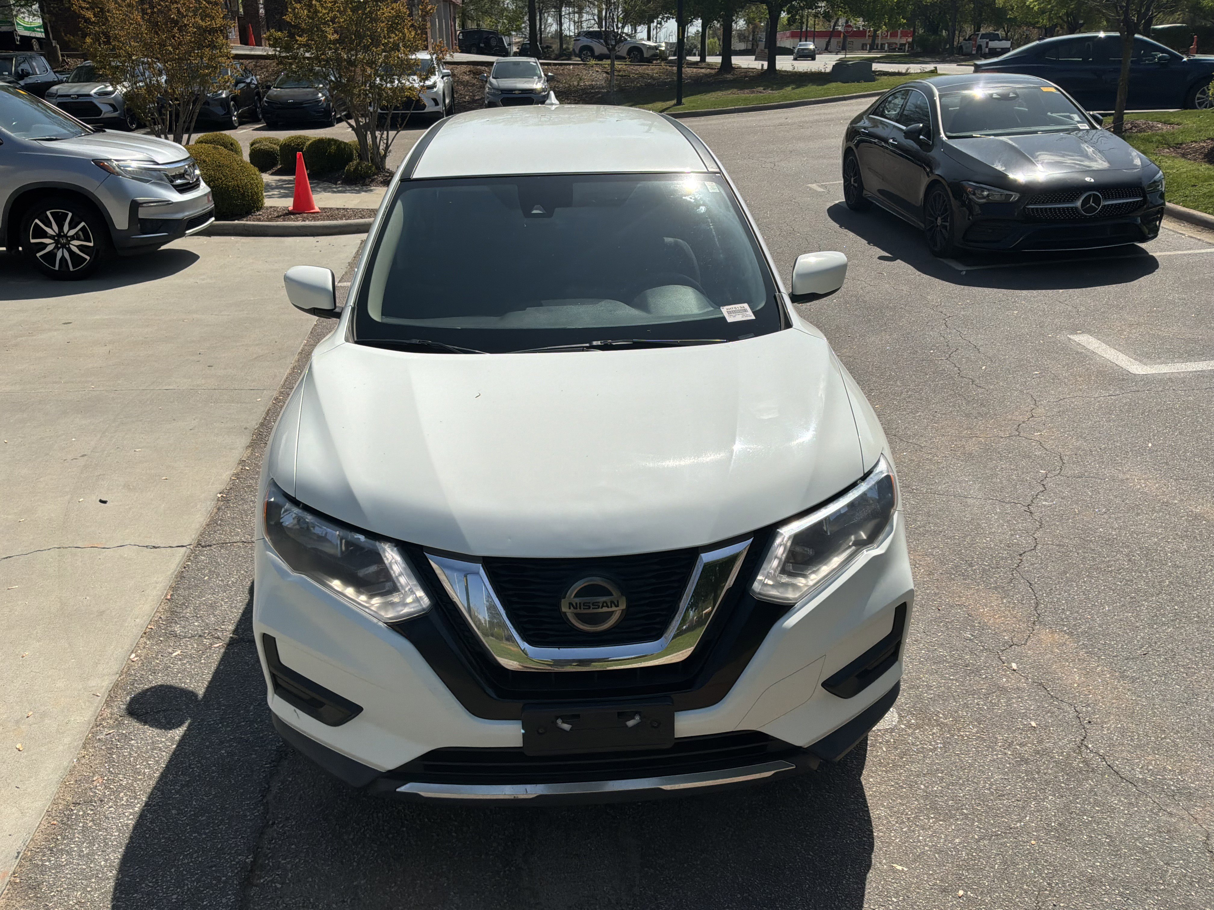 Used 2019 Nissan Rogue S image 5