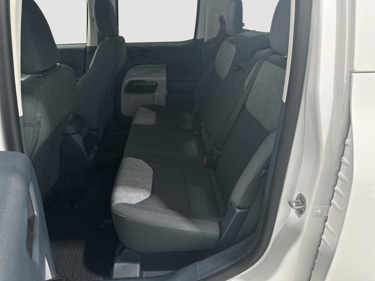 Used 2025 Ford Maverick XLT w/ 4K Tow Package image 23