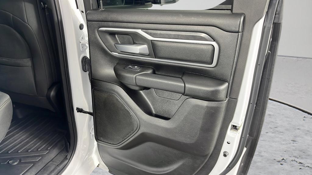 Used 2022 RAM 1500 Big Horn w/ Night Edition AWD/4WD image 13