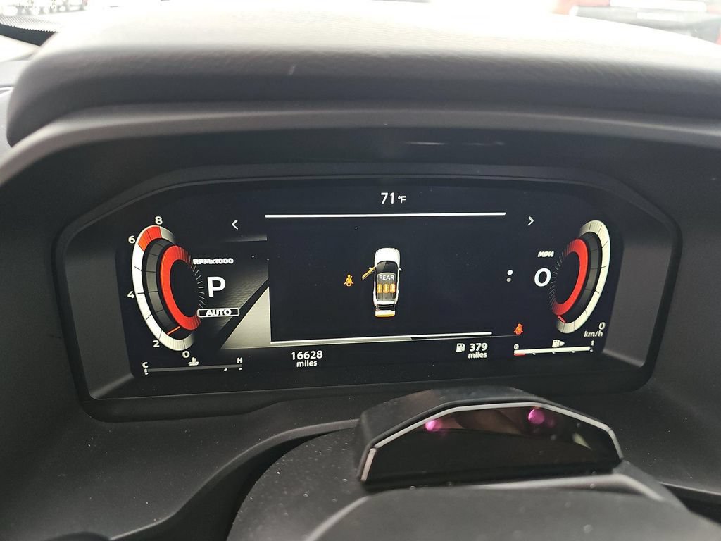 Certified 2025 Nissan Rogue Platinum w/ Tech Package AWD/4WD image 15