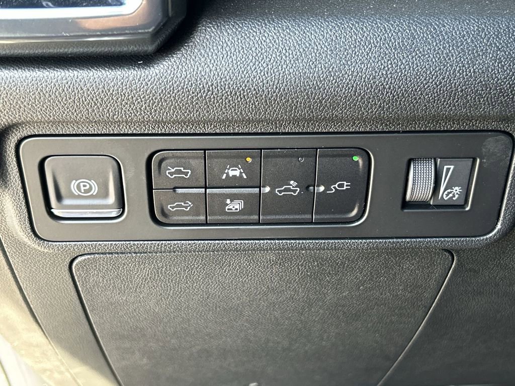 New 2026 GMC Hummer EV 4x4 Crew Cab w/ LPO, Illumination Package image 18