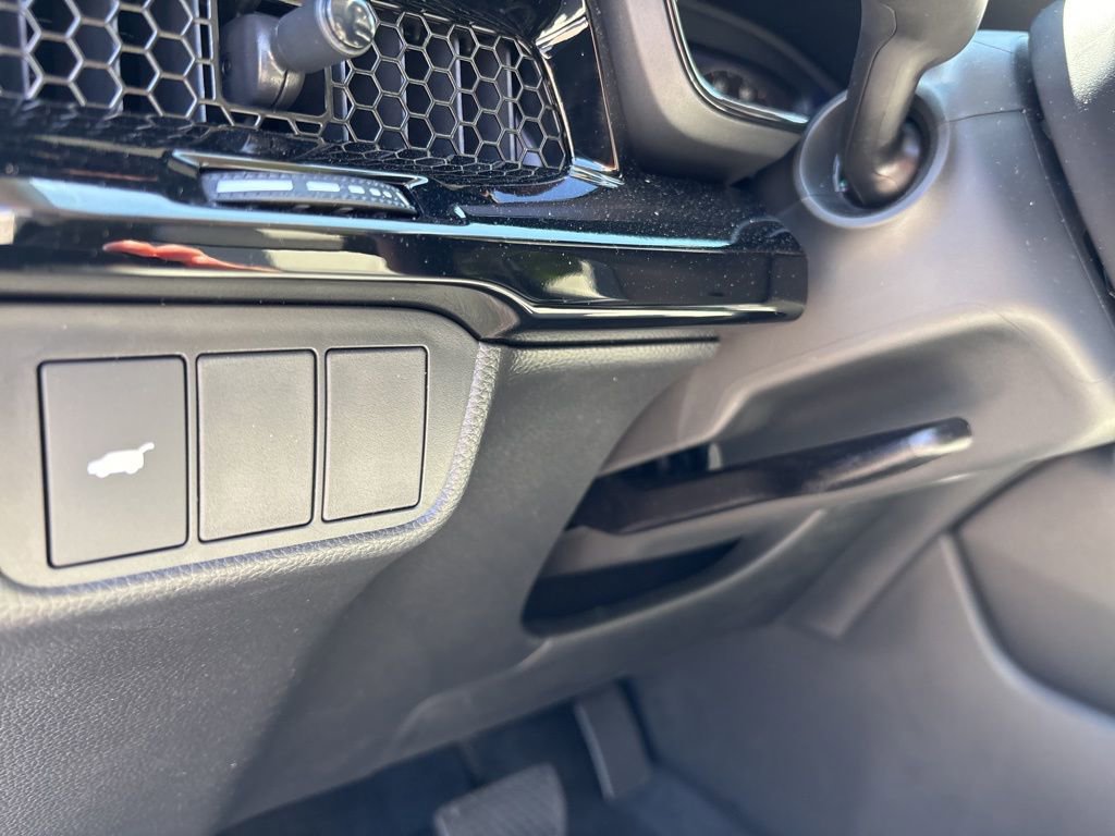 Used 2026 Honda CR-V EX-L image 10