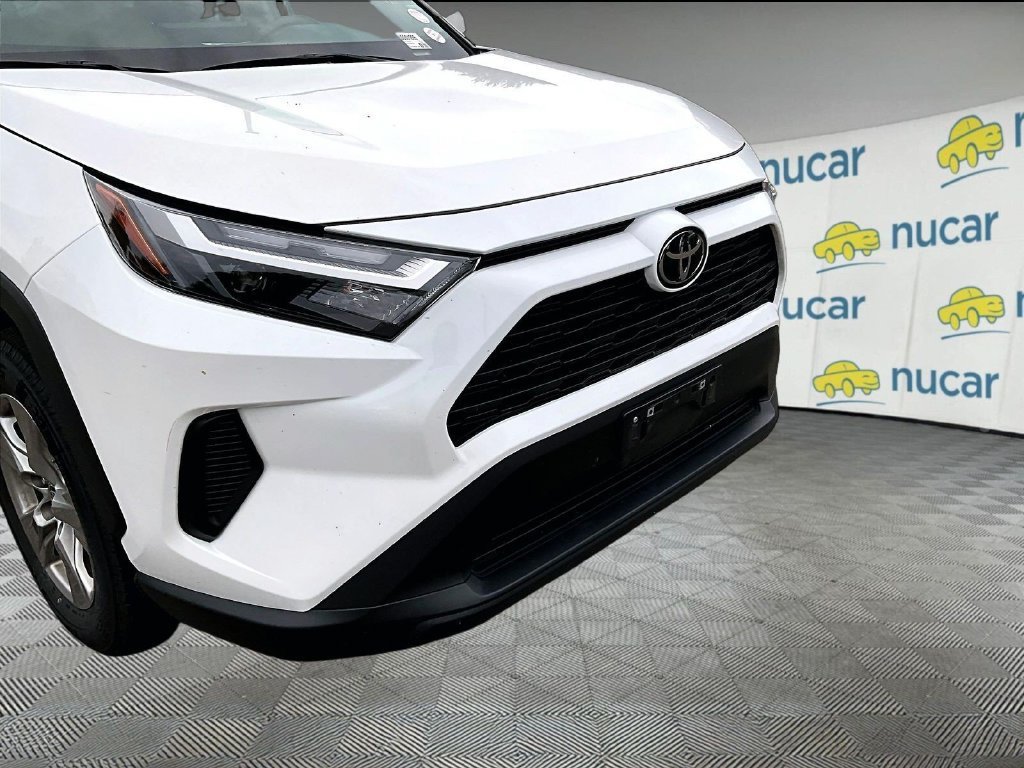 Certified 2024 Toyota RAV4 XLE FWD image 8