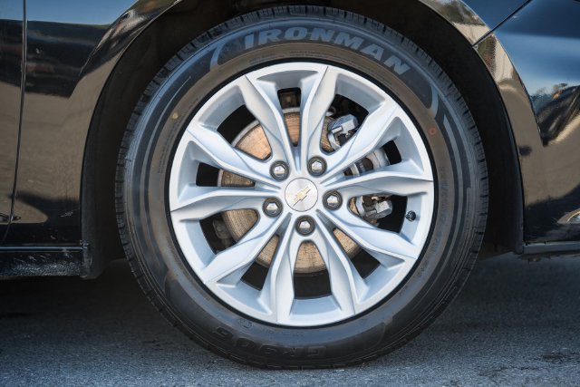 Used 2025 Chevrolet Malibu LT FWD image 20