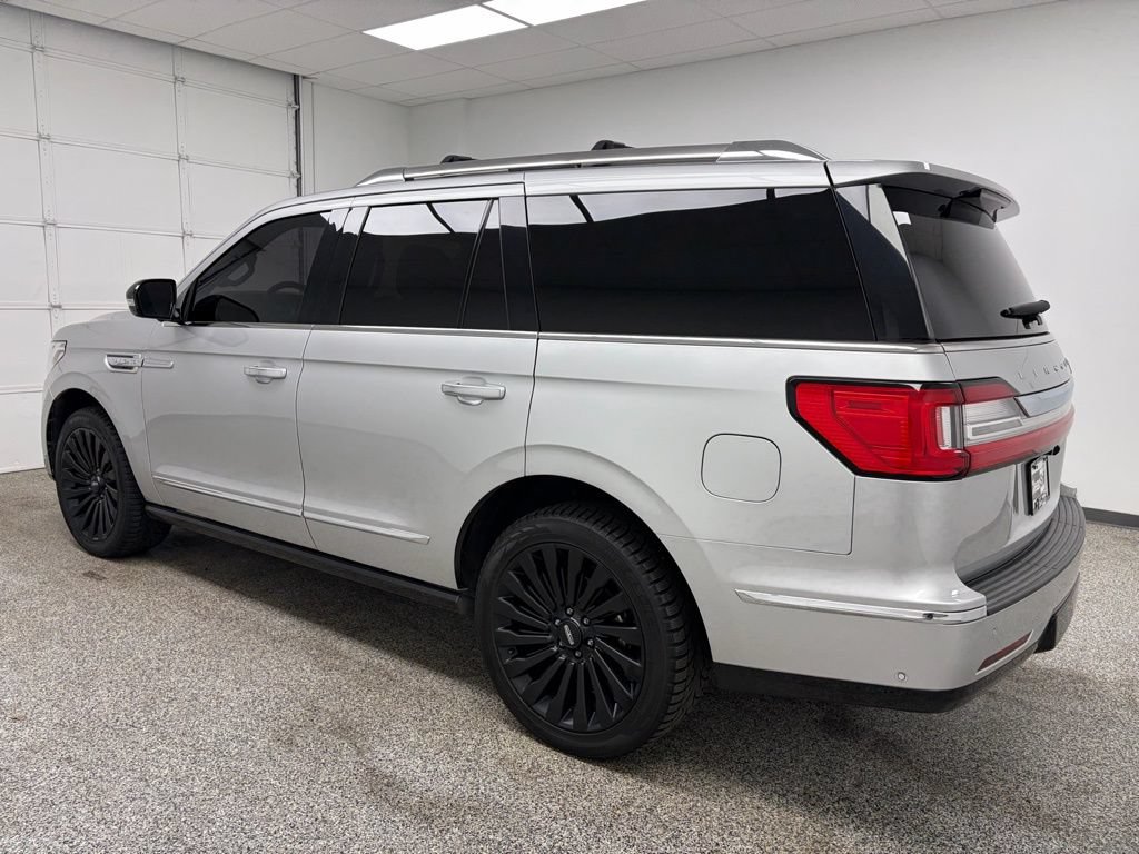 Used 2019 Lincoln Navigator Reserve AWD/4WD image 5