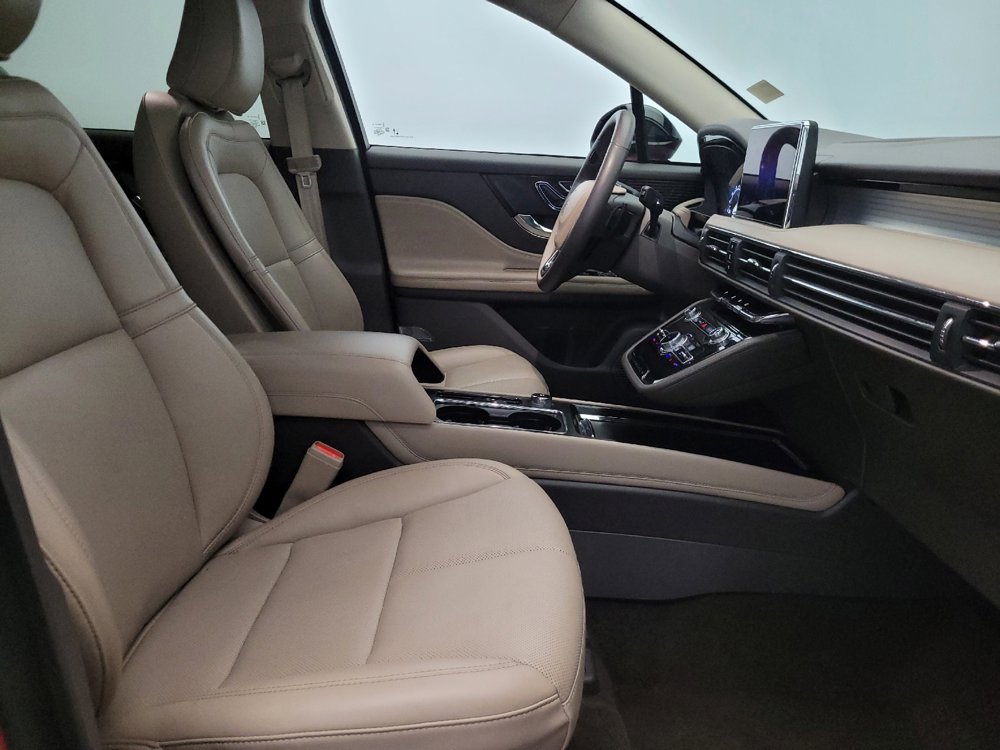 Used 2022 Lincoln Corsair AWD w/ Equipment Group 101A image 21