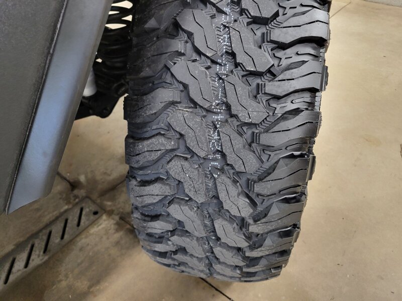Used 2016 Jeep Wrangler Unlimited Sport w/ Quick Order Package 24S AWD/4WD image 23