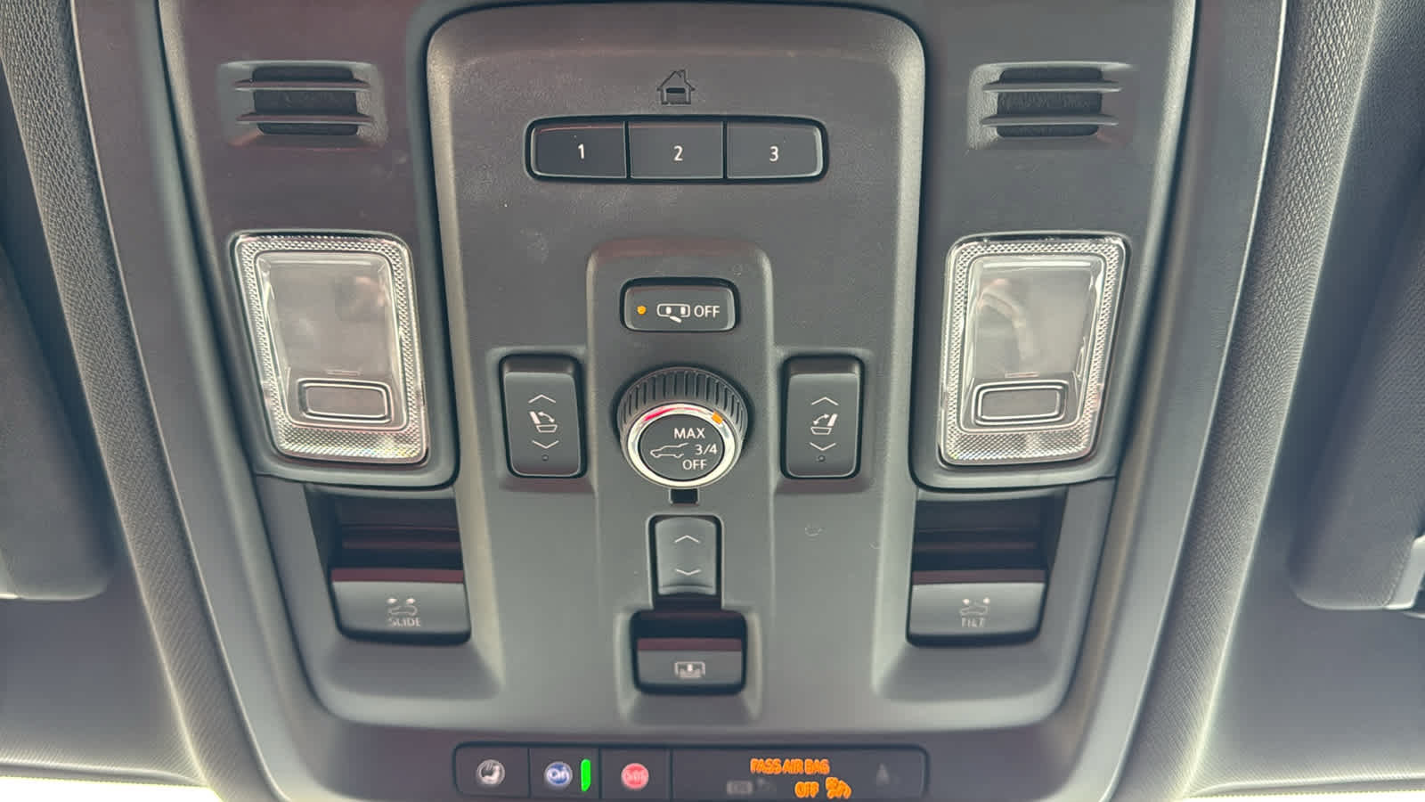Certified 2023 Chevrolet Suburban High Country AWD/4WD image 25