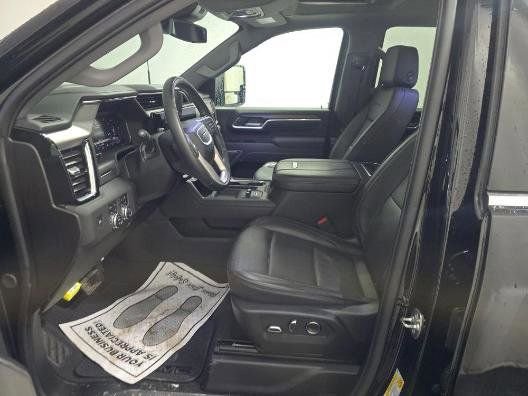 Used 2025 GMC Sierra 2500 Denali video 2