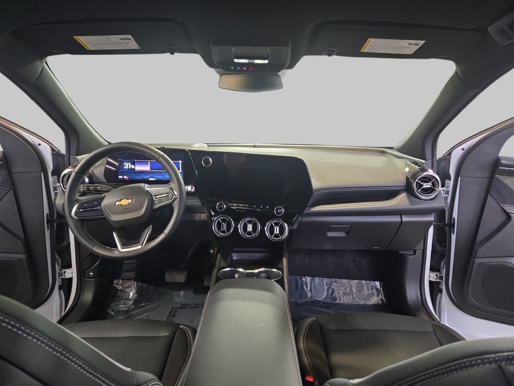 Used 2024 Chevrolet Blazer EV LT AWD/4WD image 9