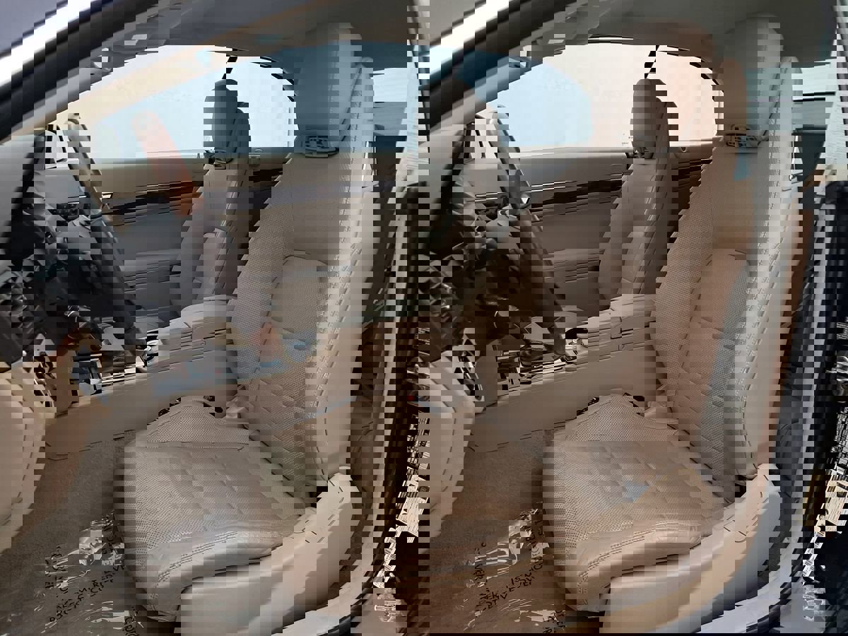 Used 2012 Mercedes-Benz E 550 Cabriolet AMG Line image 7