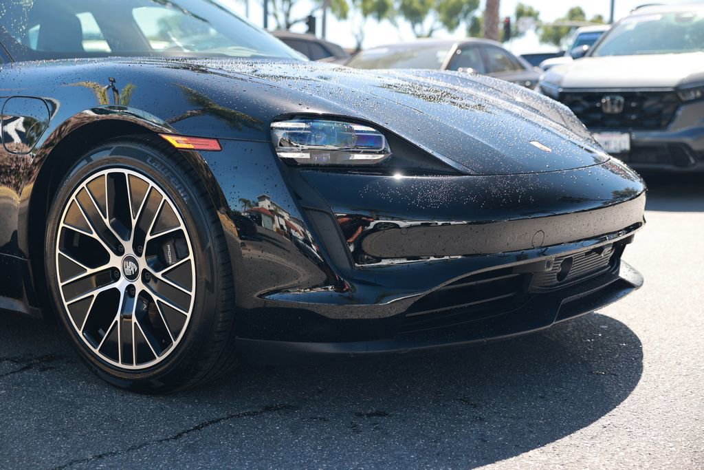 Used 2023 Porsche Taycan w/ Premium Package RWD image 7
